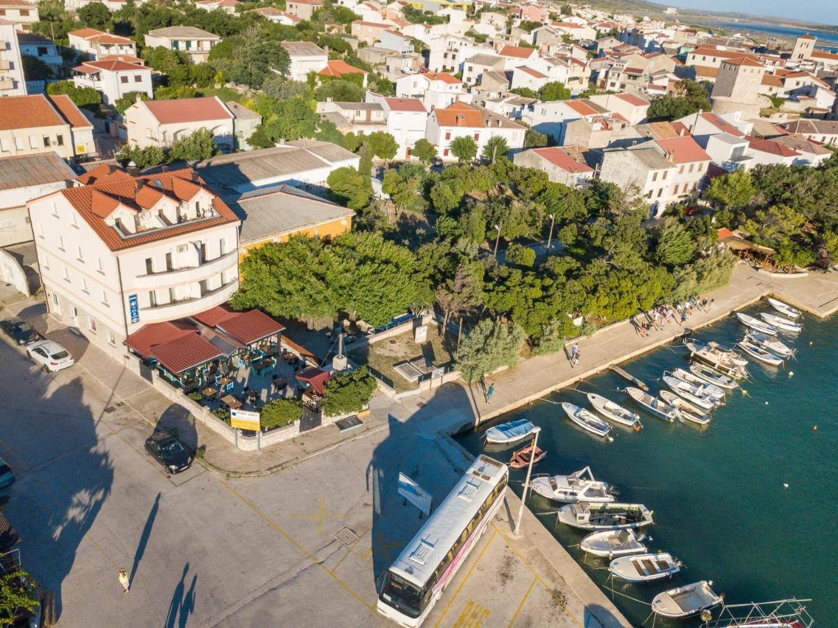 Apartmani Jadran Pag Town Bagian luar foto