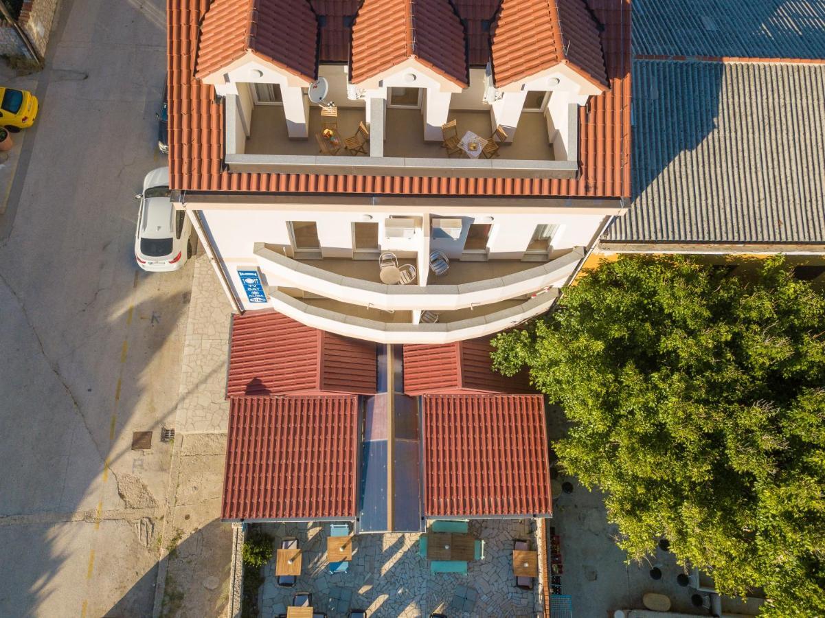 Apartmani Jadran Pag Town Bagian luar foto